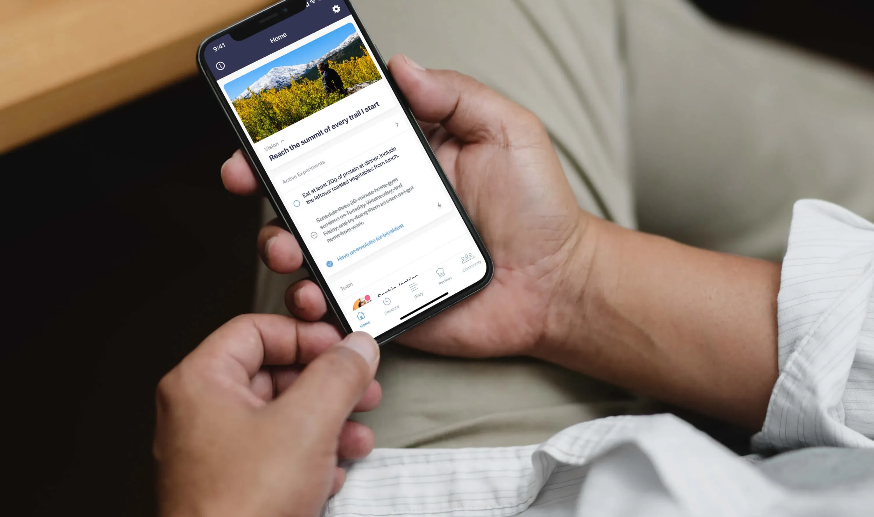Man using the Constant Health app on his phone